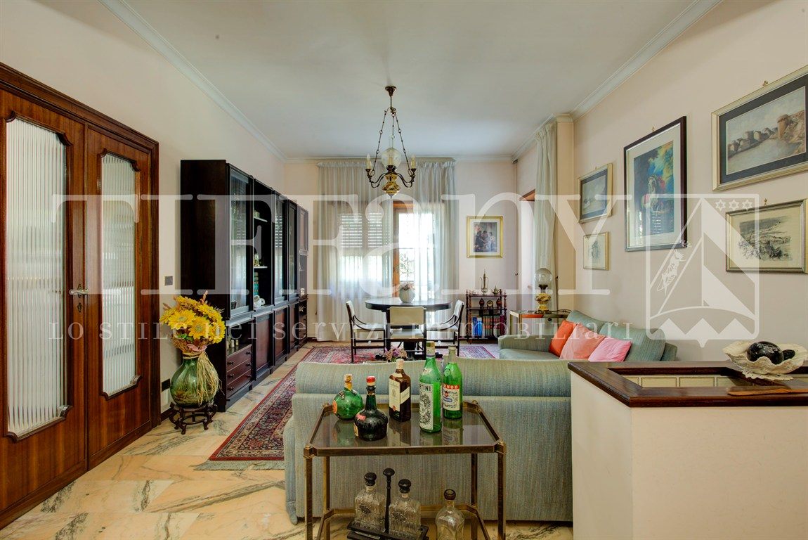 Appartamento Villa Bonelli con terrazzo, posto auto e soffitta